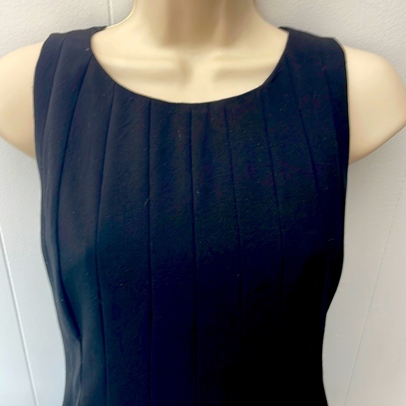 Calvin Klein Black Dress 6P Princess Seam Fit & Flare Sleeveless - Picture 3 of 15